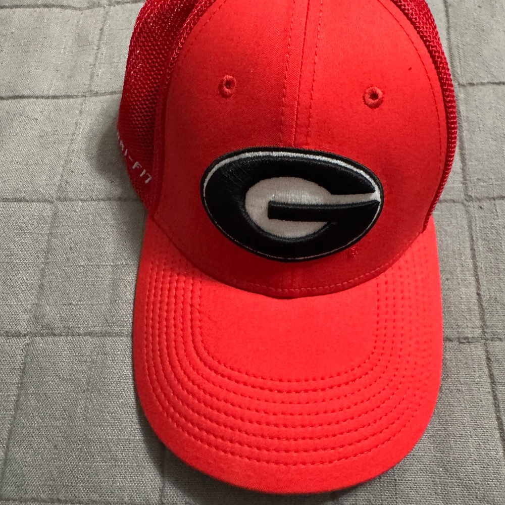 Nike dri-fit UGA hat